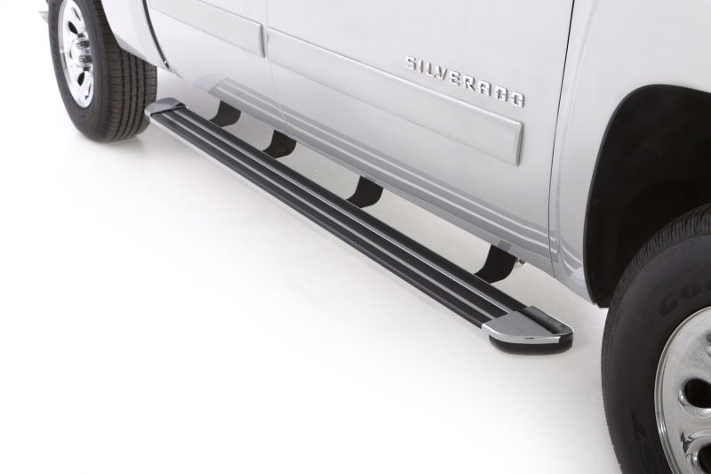 Lund 15-17 Dodge Ram 1500 Crew Cab (Built After 7/1/15) Crossroads 87in. Running Board Kit - Chrome