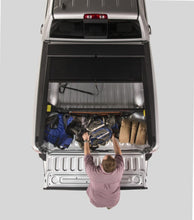 Load image into Gallery viewer, Roll-N-Lock 99-07 Ford F-250/F-350 Super Duty SB 80-3/4in Cargo Manager