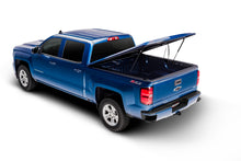 Load image into Gallery viewer, UnderCover 07-13 Chevy Silverado 1500 5.8ft Lux Bed Cover - Stealth Gray