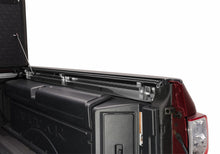 Load image into Gallery viewer, UnderCover 05-17 Suzuki Equator (w/o Utili-Track System) 6ft Flex Bed Cover