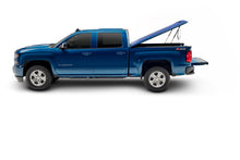 Load image into Gallery viewer, UnderCover 07-13 Toyota Tundra 6.5ft Lux Bed Cover - Super White