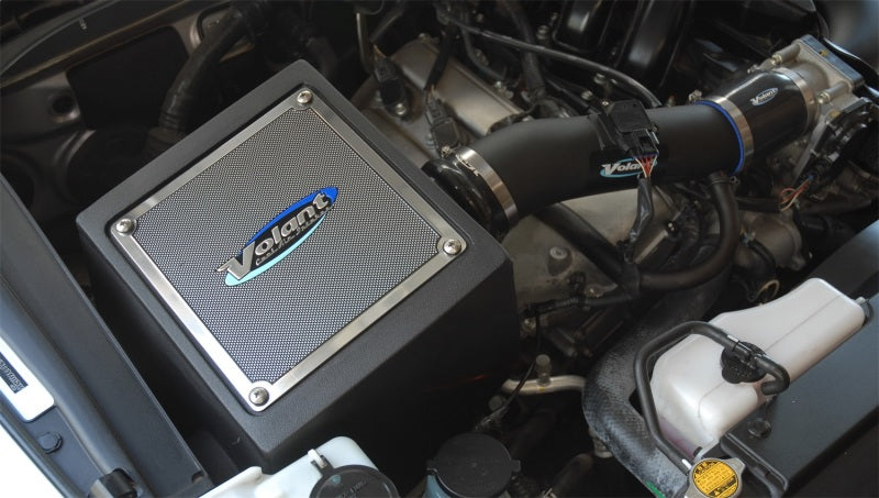 Volant 06-09 Toyota FJ Cruiser 4.0L V6 DryTech Closed Box Air Intake System
